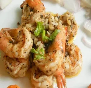 Fried Prawn with Garlic Pepper